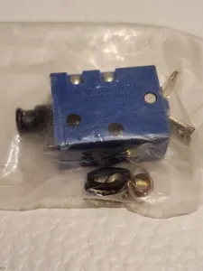 1500-052-705     2398008-809  Circuit Breaker Bombardier Kit Learjet aircraft